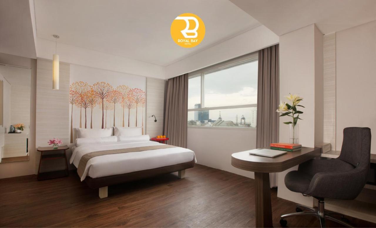 Royal Bay Hotel マカッサル エクステリア 写真