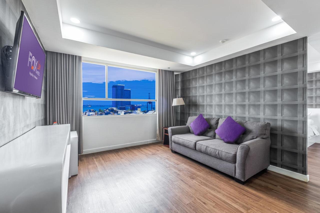 Royal Bay Hotel マカッサル エクステリア 写真