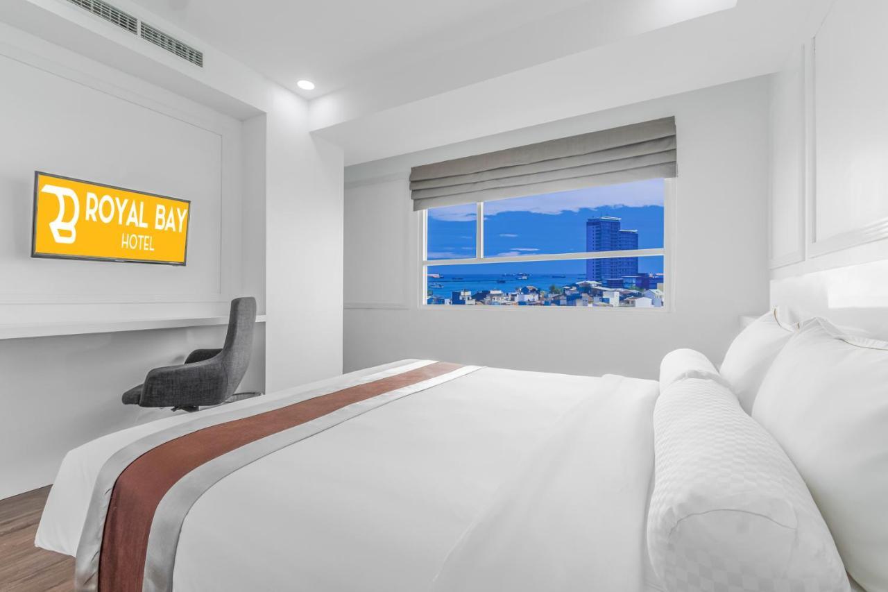 Royal Bay Hotel マカッサル エクステリア 写真