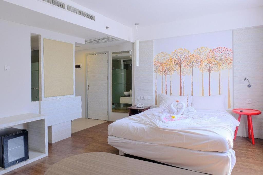 Royal Bay Hotel マカッサル エクステリア 写真